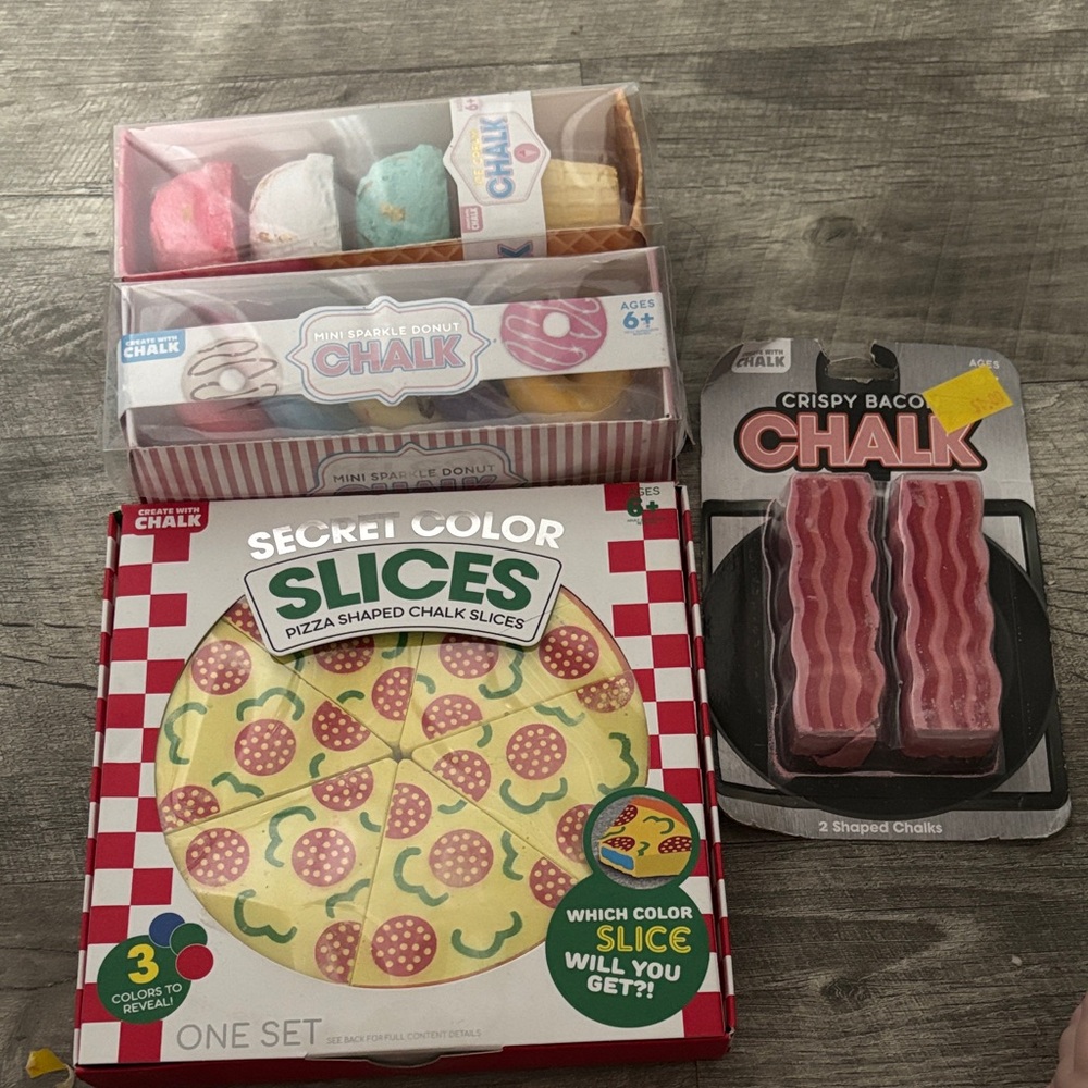 Pizza and Bacon Shaped Chalk Set